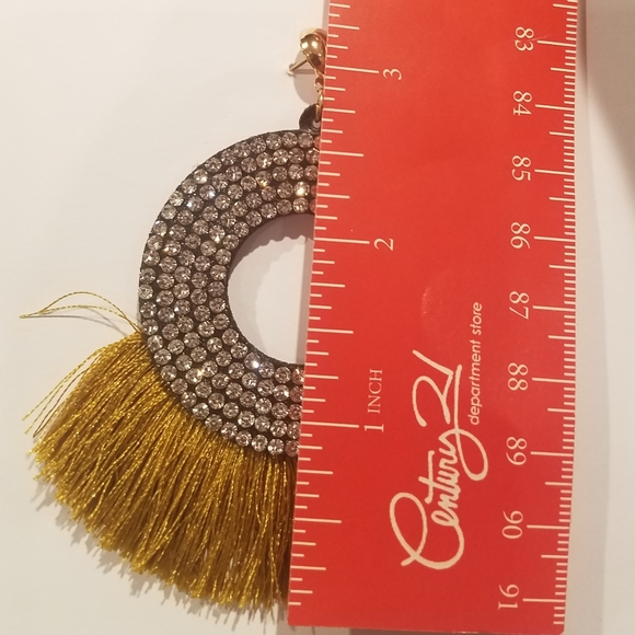 Sparkling Fringe Statement Earrings - Picture 4 of 5